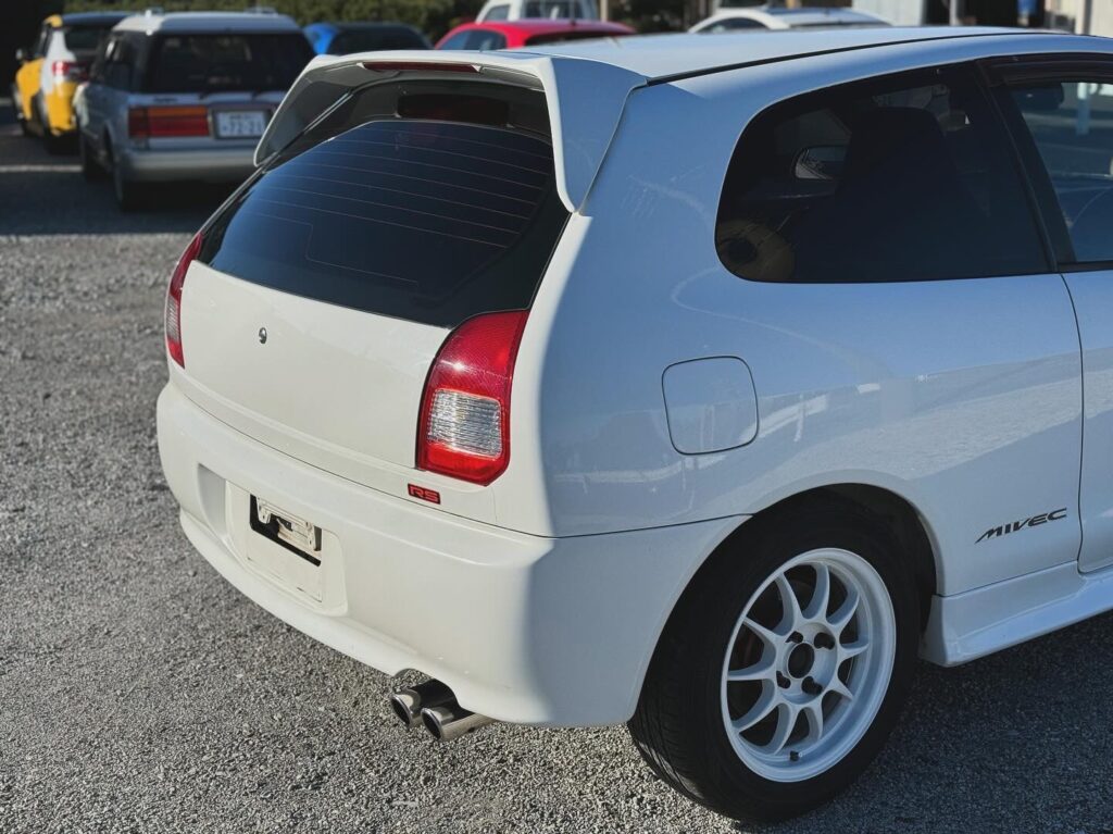 Mitsubishi Mirage RS MIVEC