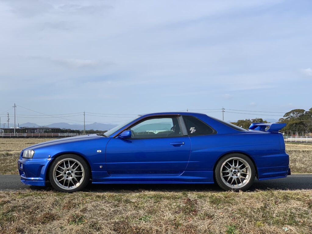 Nissan Skyline R34 GT-T