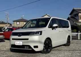 Honda Stepwagon e:HEV AIR