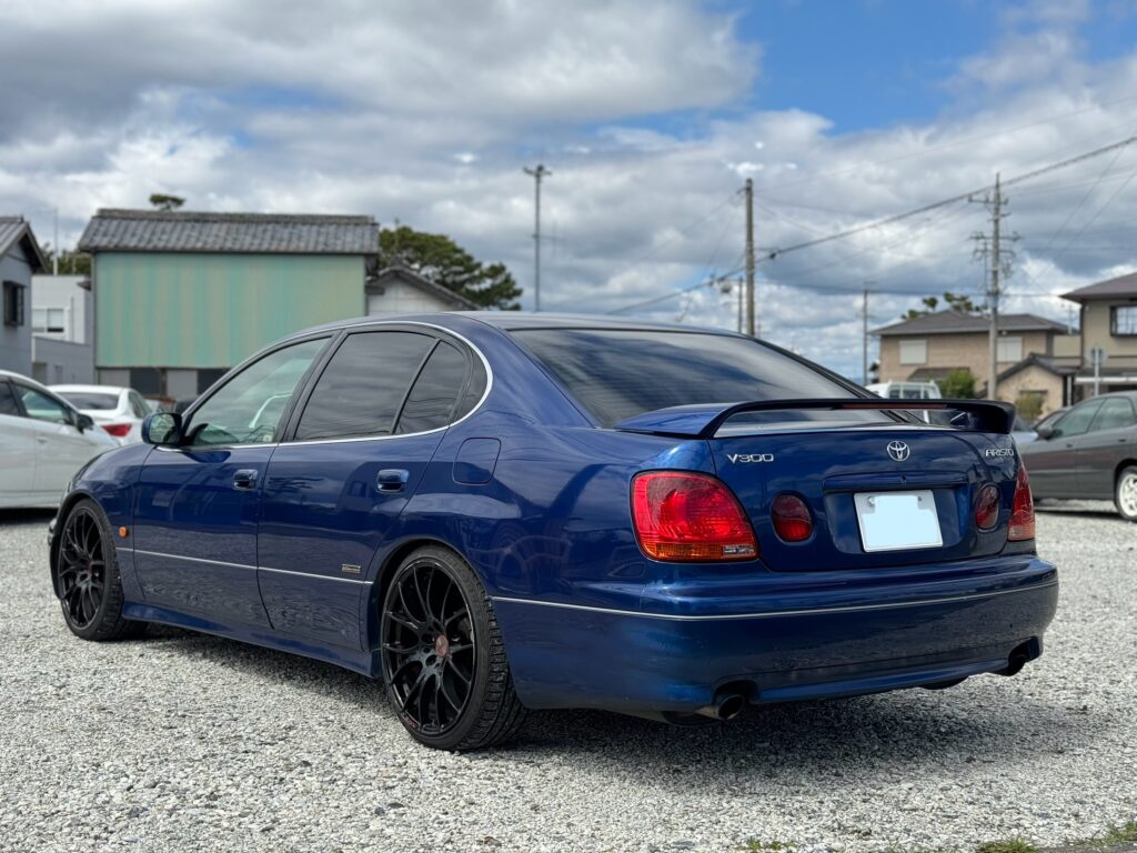 Toyota Aristo V300