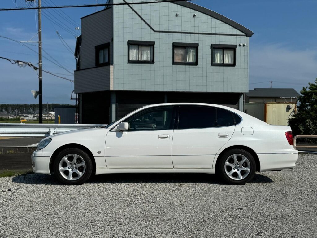 Toyota Aristo V300