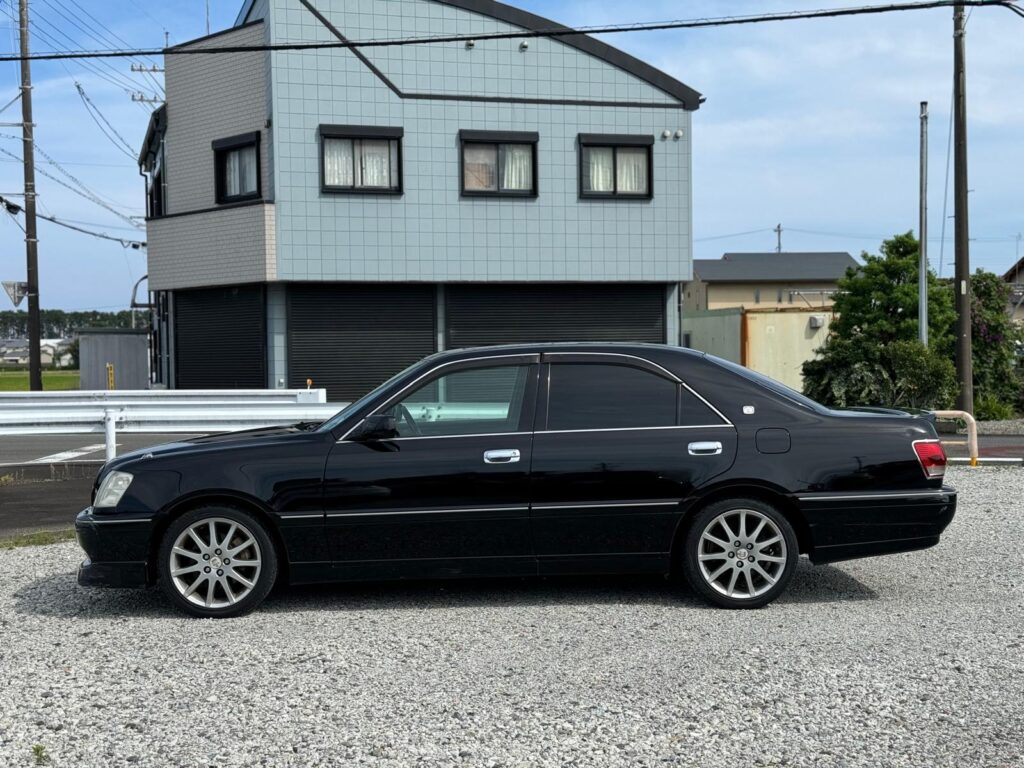 Toyota Crown Athlete V