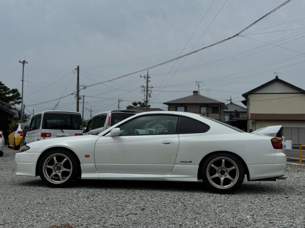 Nissan Silvia S15