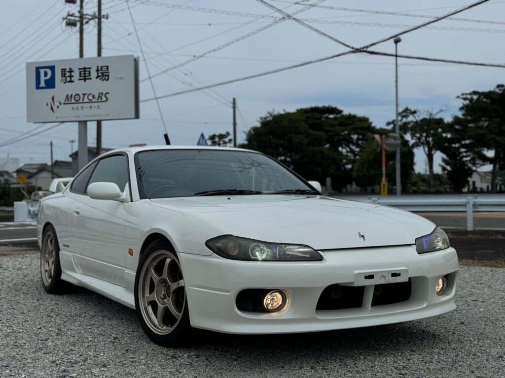 Nissan Silvia S15