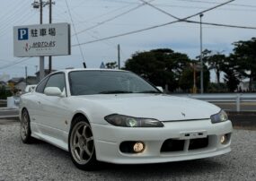 Nissan Silvia S15