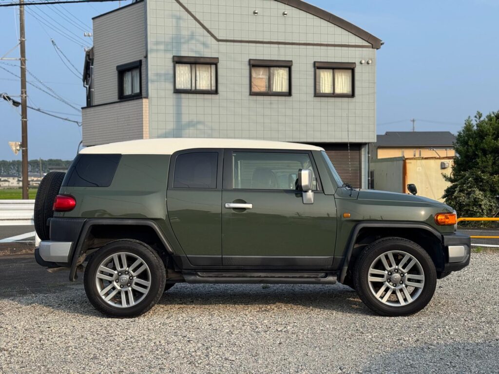 Toyota FJ Cruiser