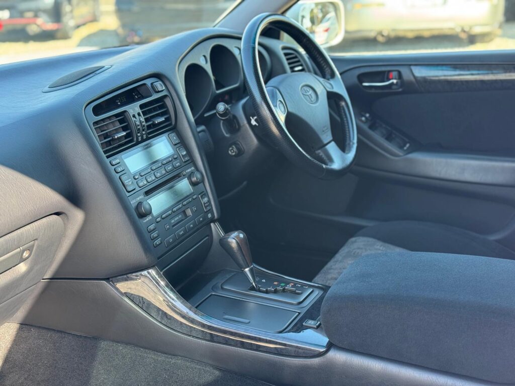 Toyota Aristo V300 VE